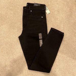 Gap | High Rise True Skinny Jean